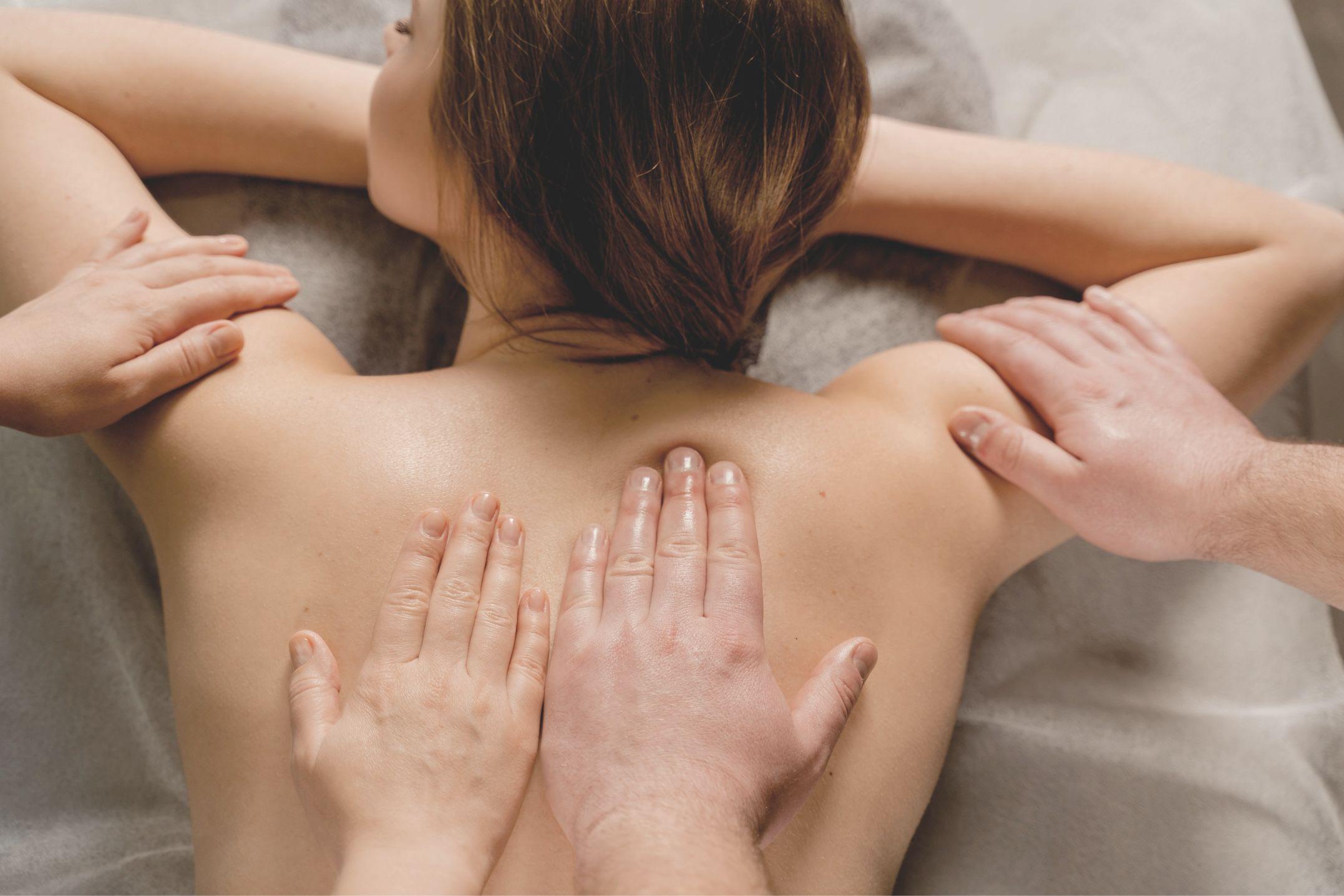 Four Hands Body Massage
